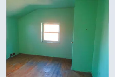 310 Anthon Dr, Pittsburgh, PA 15235 - Photo 15