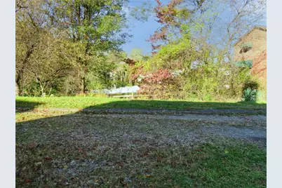 310 Anthon Dr, Pittsburgh, PA 15235 - Photo 23