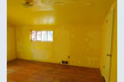 310 Anthon Dr, Pittsburgh, PA 15235 - Photo 17