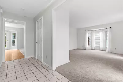 1270 Barnstaple Dr, South Park, PA 15129 - Photo 11