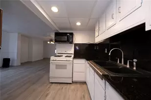 108 Margaret St, McKees Rocks, PA 15136 - Photo 9