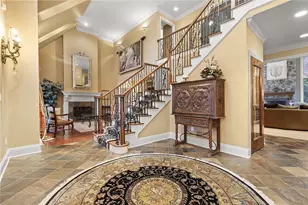 1607 Fieldstone Ln, Pittsburgh, PA 15143 - Photo 5