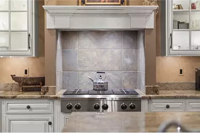 1607 Fieldstone Lane, Pittsburgh, PA 15143 - Photo 9