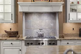 1607 Fieldstone Ln, Pittsburgh, PA 15143 - Photo 9