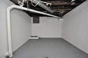 819 Lincoln Ave, Charleroi Boro, PA 15022 - Photo 23