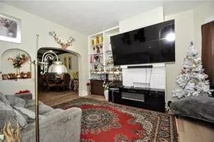 819 Lincoln Ave, Charleroi Boro, PA 15022 - Photo 5