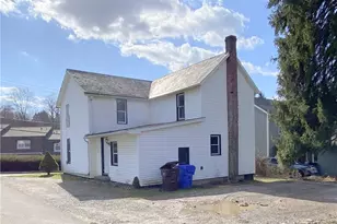 302 W Cooper St, Slippery Rock, PA 16057 - Photo 3