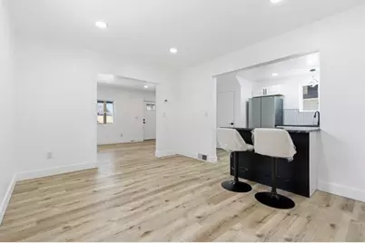 1227 McMinn St, Aliquippa, PA 15001 - Photo 9