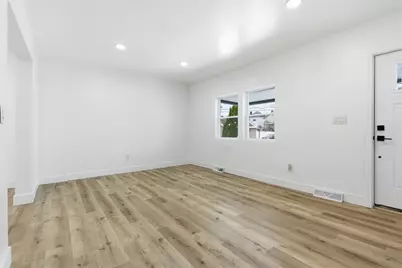 1227 McMinn St, Aliquippa, PA 15001 - Photo 5