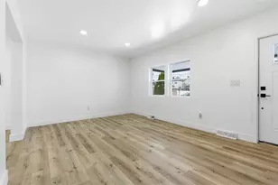 1227 McMinn St, Aliquippa, PA 15001 - Photo 5