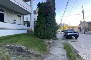 18 St John St, McKees Rocks, PA 15136 - Photo 5