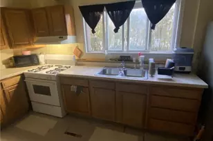 18 St John St, McKees Rocks, PA 15136 - Photo 13