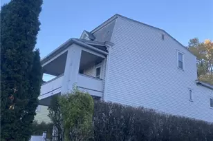 18 St John St, McKees Rocks, PA 15136 - Photo 3