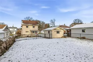 486 Tamplin St, Sharon, PA 16146 - Photo 9