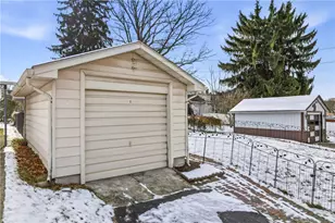 486 Tamplin St, Sharon, PA 16146 - Photo 33