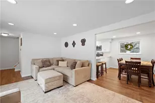 820 Bethany Dr, Pittsburgh, PA 15243 - Photo 5