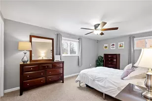 820 Bethany Dr, Pittsburgh, PA 15243 - Photo 17