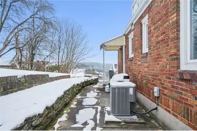 811 5th St, Trafford, PA 15085 - Photo 33