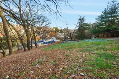 2830 Sussex Ave, Pittsburgh, PA 15226 - Photo 5