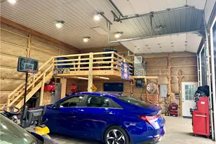 517 Meridian Rd, Twp of But SW, PA 16053 - Photo 5