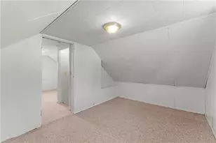 237 Collins Dr, Pittsburgh, PA 15235 - Photo 21