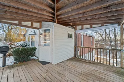237 Collins Dr, Pittsburgh, PA 15235 - Photo 3