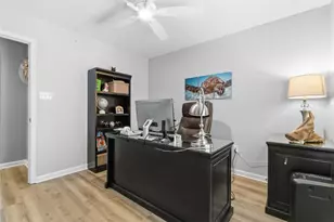 238 Grace Manor Dr, Robinson Twp, PA 15108 - Photo 29