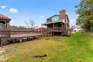 130 Harphen St, Versailles Boro, PA 15132 - Photo 33