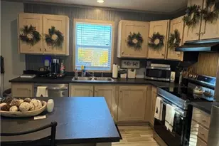 221 Reston Rd, Imperial, PA 15126 - Photo 5