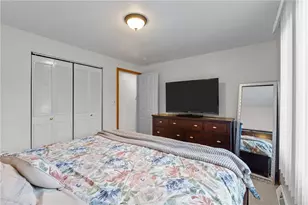 427 Stoneybrook Dr, Elizabeth Twp/Boro, PA 15037 - Photo 17