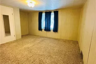 123 Pine St, Ellsworth Boro, PA 15331 - Photo 17