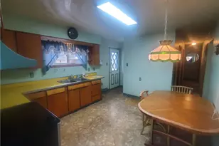 113 Sunset St, Manor Township, PA 16226 - Photo 3