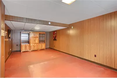 556 Sangree Rd, Ross Twp, PA 15237 - Photo 19