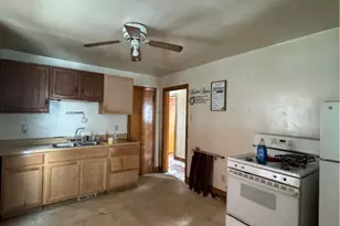 116 5th Ave, McKeesport, PA 15132 - Photo 7