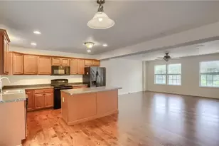 219 Grace Manor Dr, Robinson Twp, PA 15108 - Photo 23