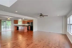 219 Grace Manor Dr, Robinson Twp, PA 15108 - Photo 19