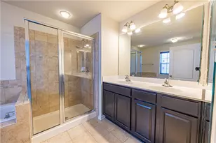 10 Roosevelt Dr, Kennedy Township, PA 15136 - Photo 13