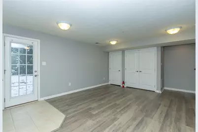 105 Mews Ln, Cranberry Township, PA 16066 - Photo 13