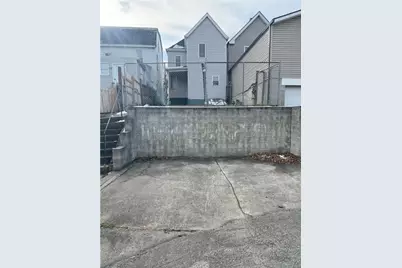 247 Sherman Avenue, Vandergrift, PA 15690 - Photo 9