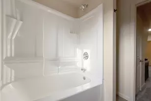 247 Sherman Ave, Vandergrift, PA 15690 - Photo 33