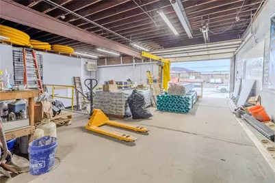 205 31st St, McKeesport, PA 15132 - Photo 37