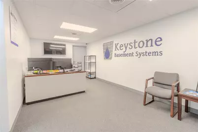 205 31st St, McKeesport, PA 15132 - Photo 7