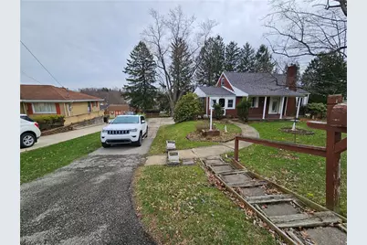 471 Kimlyn Ave, North Huntingdon, PA 15642 - Photo 3