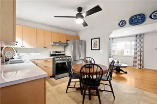 1258 Gallupe Dr, Pittsburgh, PA 15226 - Photo 7