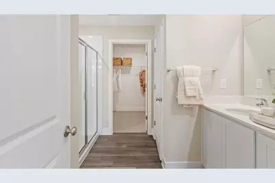 345 Leslie Farms Dr, Connoquenessing Boro, PA 16033 - Photo 15