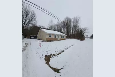 3586 N Hermitage Rd, Pymatuning Township, PA 16154 - Photo 1