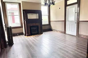 613 Crest Ave, Charleroi Boro, PA 15022 - Photo 9