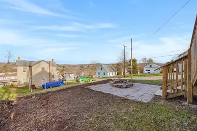 300 Western Ave, Oakdale, PA 15071 - Photo 15