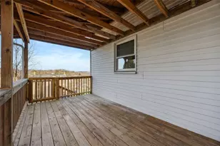 300 Western Ave, Oakdale, PA 15071 - Photo 21