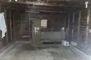 611 Spruce Ave, Sharon, PA 16146 - Photo 23